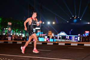 BIB: 429
                            <button type="button" onclick="openModal(15051655)" class="btn btn-primary btn-sm float-right btn-popup" data-toggle="modal" data-target=".modal-high-quality">
                        <i class="fas fa-shopping-cart"></i> Add to Cart
                    </button>
                                            <button type="button" onclick="isThisMe(15051655, true)" class="btn btn-success btn-sm float-right btn-popup btn-isme hidden" data-toggle="tooltip" data-placement="bottom" title="นี่คือรูปของคุณใช่ไหม คลิกที่นี่เพื่อเอาเข้าอัลบั้ม">
                        <i class="fas fa-plus"></i> Add to album
                    </button>
                    <button type="button" onclick="isThisMe(15051655, false)" class="btn btn-warning btn-sm float-right btn-popup btn-isnotme hidden">
                        <i class="fas fa-ban"></i> Remove from album
                    </button>